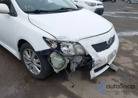 2010 Toyota Corolla S из США, поврежденный, VIN 2T1BU4EE7AC319489